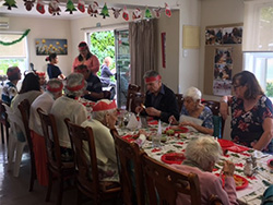 Rest home in Auckland - Christmas dinner